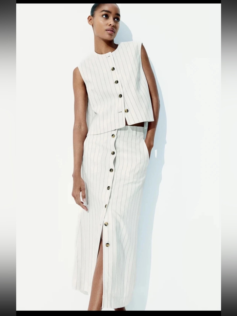 H&M White Pinstripe Button-Down A-Line Skirt